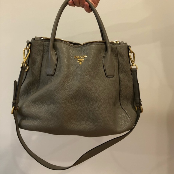 Prada bag - Picture 2 of 8